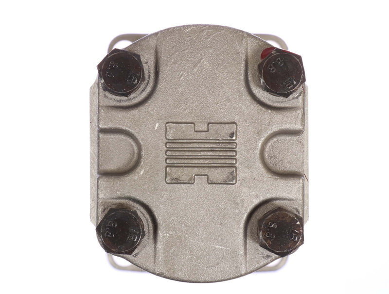 Load image into Gallery viewer, New Kubota  L4150DT-N Hydraulic Pump (Hyd Shuttle) 32530-76102
