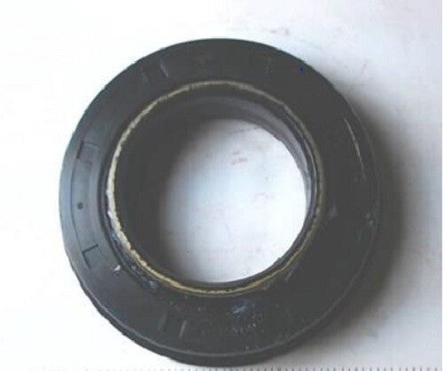 Load image into Gallery viewer, New Front Axle Seal Fits Kubota/Zennoh L2602DT Series Tractor
