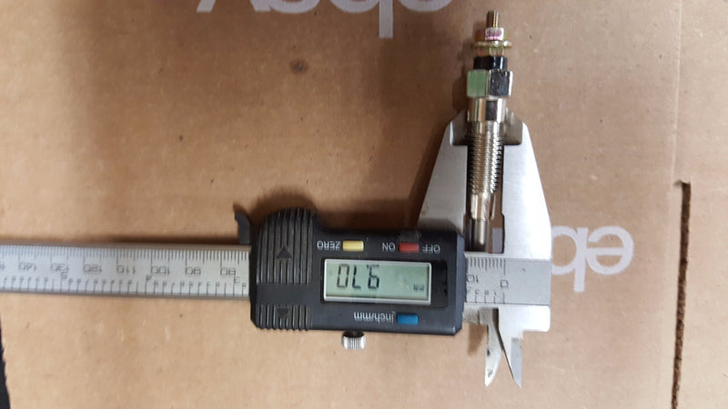 Load image into Gallery viewer, New Kubota V2403 Glow Plug
