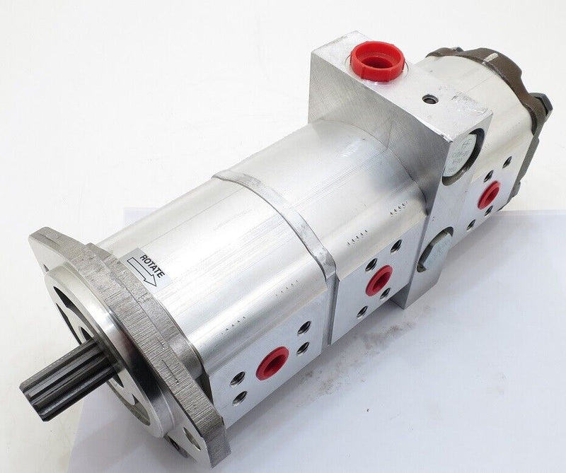 Load image into Gallery viewer, New Hydraulic Pump made to fit 331 Bobcat Mini Excavator with part # 6676970
