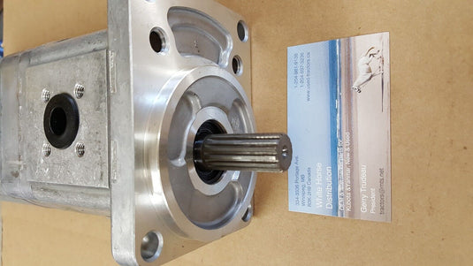 New Kubota KX71 Excavator Triple Hydraulic Pump