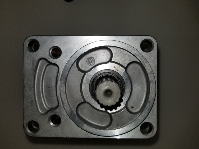 Load image into Gallery viewer, New Excavator Tandem Hydraulic Pump Fits Kubota KH040
