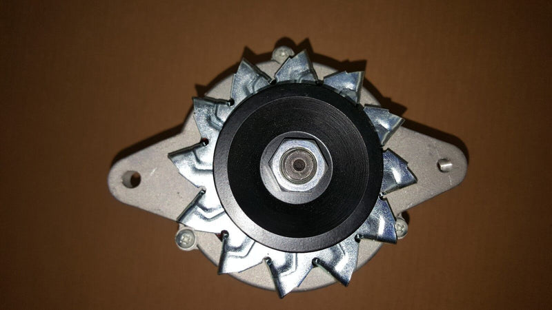 Load image into Gallery viewer, NEW ALTERNATOR KUBOTA  L185 L200 L225F 15321-64012 15411-64010
