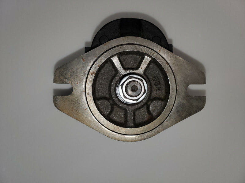 Load image into Gallery viewer, New Hydraulic Gear Pump Fits Case C31.5L33601
