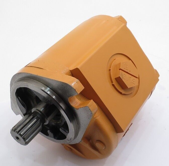 Load image into Gallery viewer, New, Case Skid Steer, 87413847 Hydraulic Gear Pump Fits 1840, 1845C
