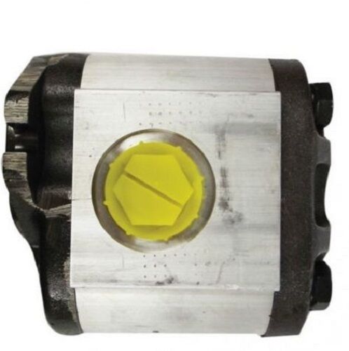 Load image into Gallery viewer, 6675343 New Hydraulic Single Gear Pump made to fit 773 Bobcat
