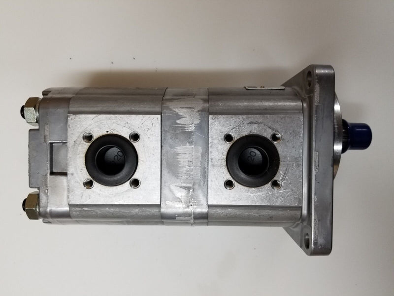 Load image into Gallery viewer, New Excavator Tandem Hydraulic Pump Fits Kubota KH040
