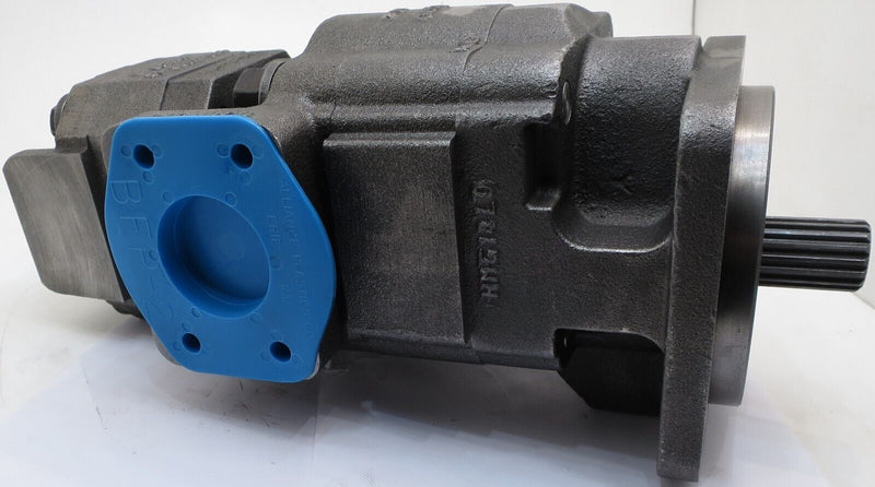 Load image into Gallery viewer, Hydraulic Pump compatible with Case Part# 257955A1
