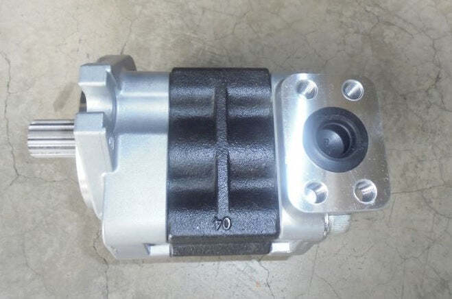 Load image into Gallery viewer, Hydraulic Pump Replaces Kubota Part Number 3P31082205
