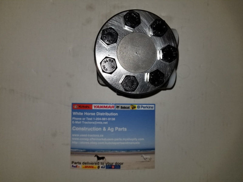 Load image into Gallery viewer, New Hydraulic Steering Controller Fits Kubota M5140 Series Part # 3C001-63072
