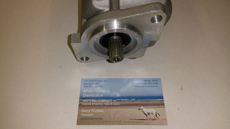 Load image into Gallery viewer, New Kubota  L3200DT,L3200h, L3200F Hydraulic Oil Pressure Pump T1150-36440
