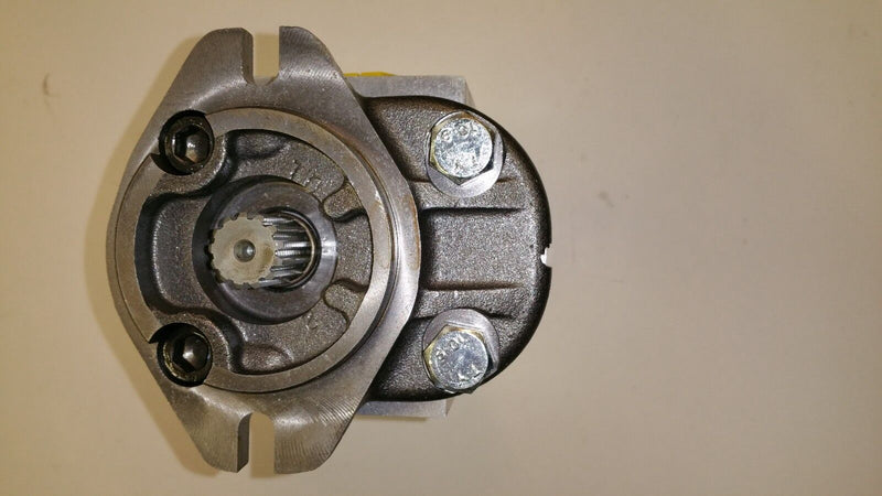 Load image into Gallery viewer, Hydraulic Gear Pump, New, Bobcat, 6675661, 863G, 873G
