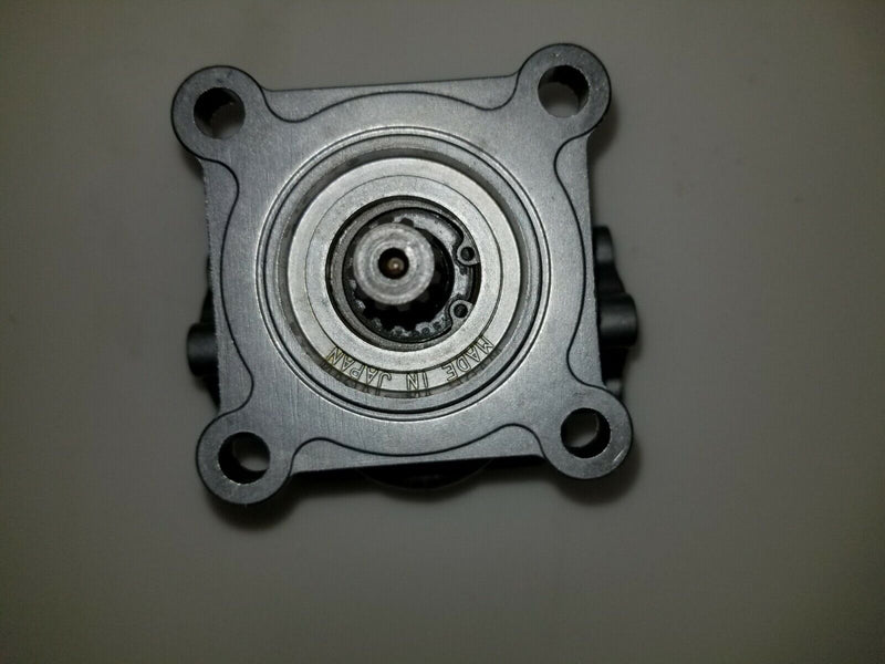 Load image into Gallery viewer, New Massey Ferguson 1533 Hydraulic Oil Pressure Pump part # 6241632M91
