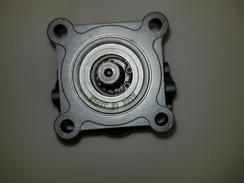 Load image into Gallery viewer, New Massey Ferguson 1540 Hydraulic Oil Pressure Pump part # 6241632M91
