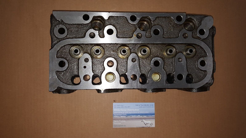 Load image into Gallery viewer, New Kubota B21 , B2100DT , B2100-HST-D , B2100-HST-DB Bare Cylinder Head
