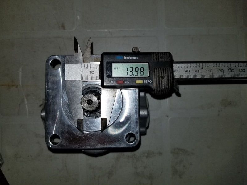Load image into Gallery viewer, Hydraulic Oil Pressure Pump Part # 1273410C91 Fits Case 254, 255
