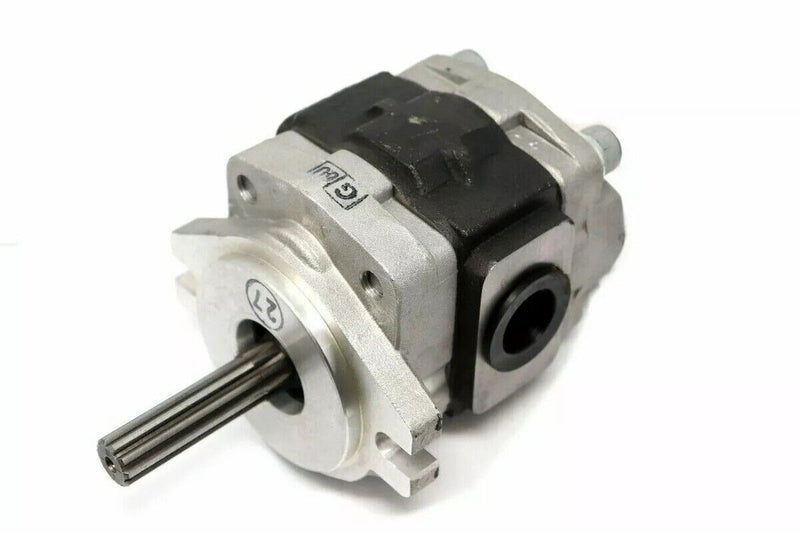 Load image into Gallery viewer, HYDRAULIC GEAR PUMP Compatible with Mitsubishi/CAT Forklift Part # 91371-01300
