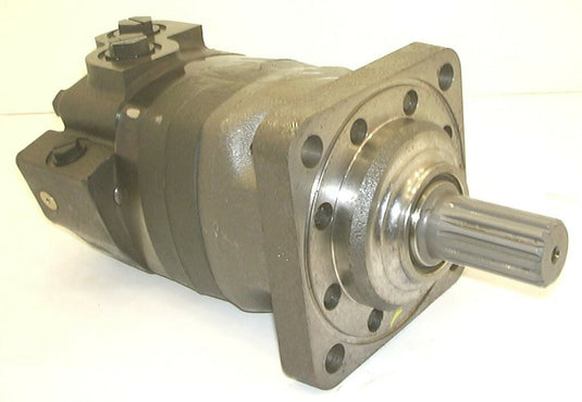 New CHAR-LYNN Hydraulic Travel Motor Fits Bobcat 540 (s/n 501012001-later)