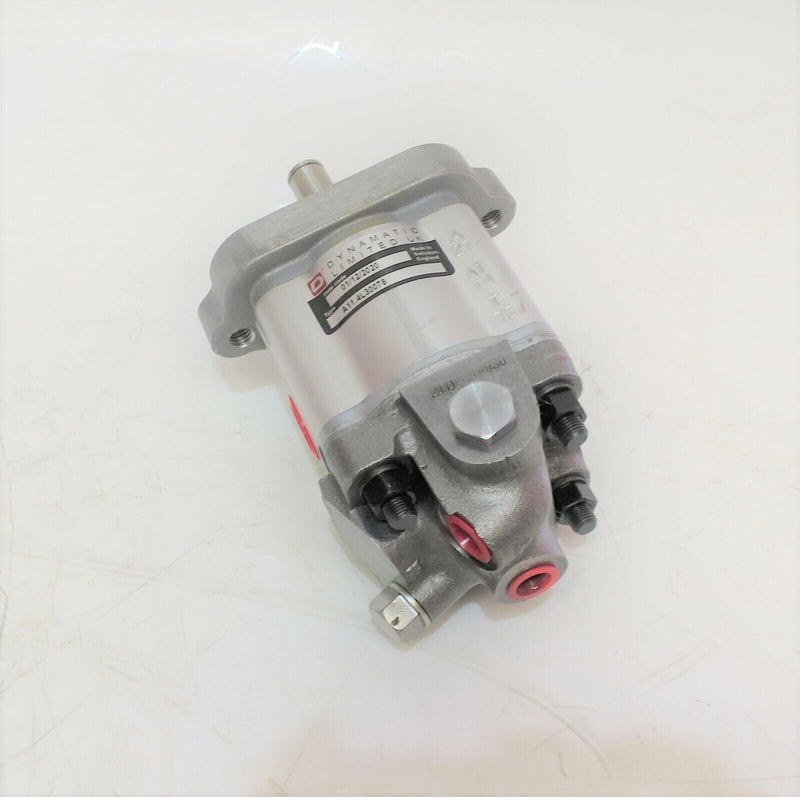 Load image into Gallery viewer, Steering Gear Pump - JCB 530B-4  Telehandler
