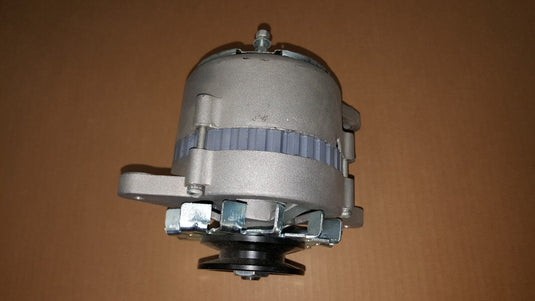 NEW ALTERNATOR KUBOTA  L185 L200 L225F 15321-64012 15411-64010