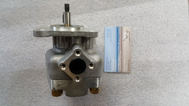 Load image into Gallery viewer, Hydraulic Pump Fits JD 750 Tractor Kayaba CH15096 c/w gasket and o-rings
