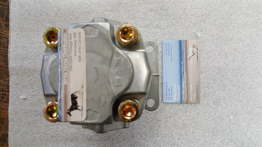 New Hydraulic Oil Pressure Pump fits Yanmar YM2220, YM2220D