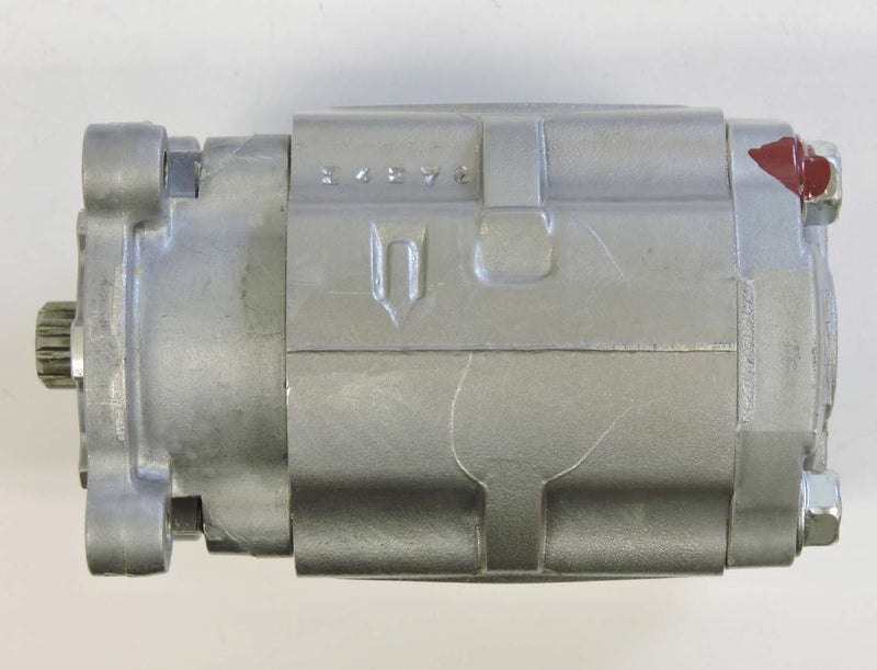 Load image into Gallery viewer, Hydraulic Pump - New, for New Holland WORKMASTER 55
