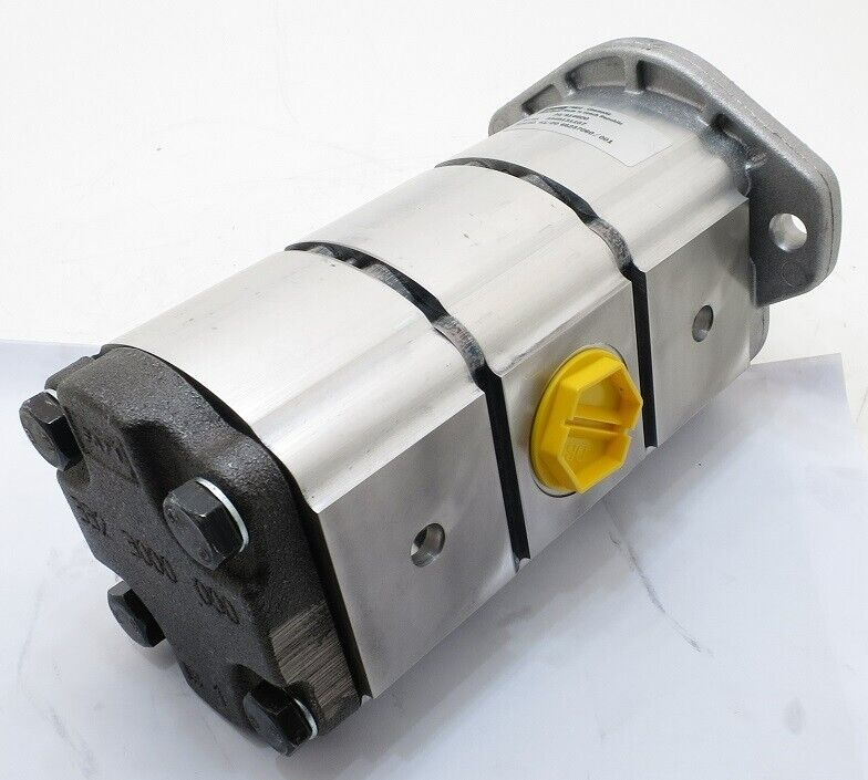 Load image into Gallery viewer, Main Triple hydraulic Pump - Fits JCB 8015 Mini Excavator
