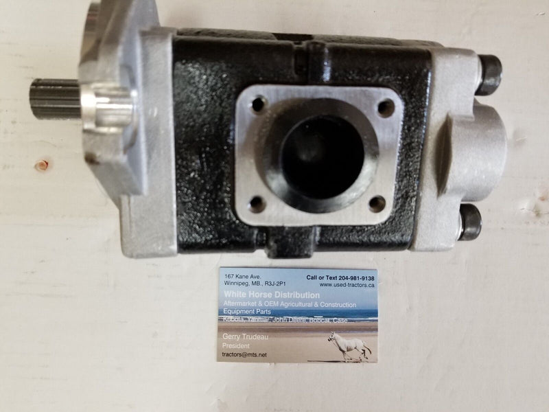 Load image into Gallery viewer, New Kubota  L39 Hydraulic Pump 3A272-82200, 32781-36402, 32781-36400

