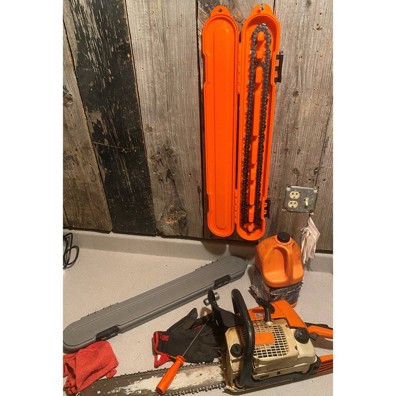 Load image into Gallery viewer, Chain Locker for 6" to 20" Chains, Orange, 12 Pack; CHN-2102-12
