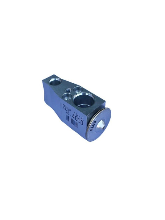 NEW Genuine AC Expansion Valve for Kubota MX5400DTHC-C