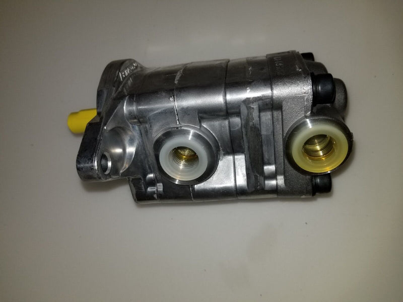 Load image into Gallery viewer, Yanmar Excavator Hydraulic Pump Fits B05 B-05 172156-73100
