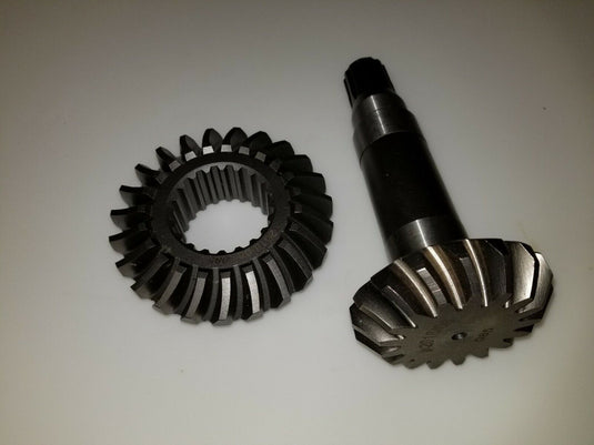 New Kubota Tractor Front Crown & Pinion Shaft Fits M8560