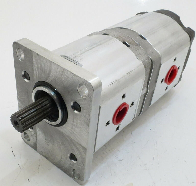 Load image into Gallery viewer, New OEM Kubota M9580DT Series Hydraulic Pump
