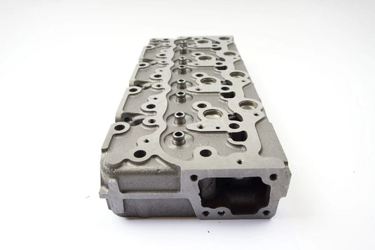 NEW BARE Cylinder Head Replaces Bobcat Part Number 6655153