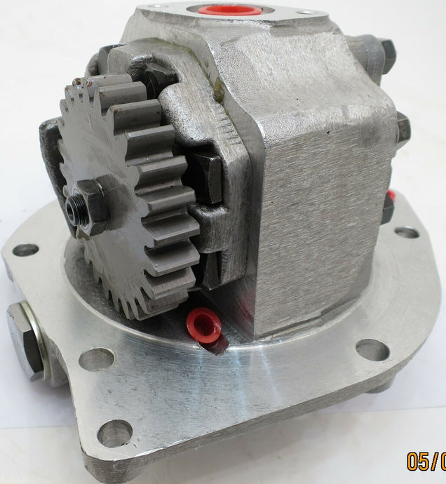 New Hydraulic Pump Compatible With Ford N/H Tractor  7100