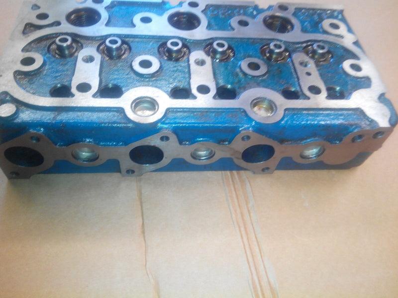 Load image into Gallery viewer, New Kubota Cylinder Head Fits D950, Kubota B7200,B8200,B1750, 15532-03040
