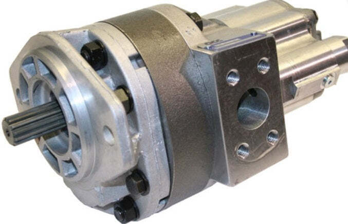 Load image into Gallery viewer, NEW Hydraulic pump for John Deere 300D Part Number AT114134
