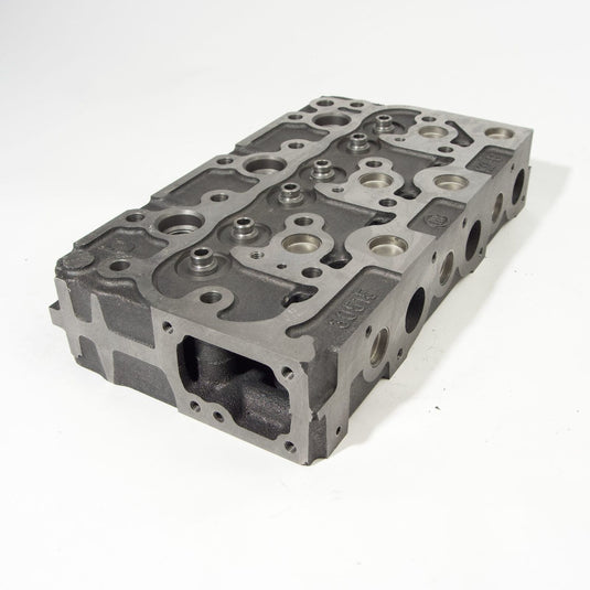 NEW Bare Cylinder Head Replaces Bobcat Part number 6660965