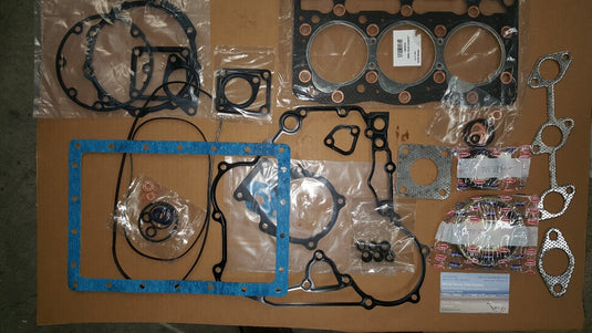 New Bobcat 553 Bare Cylinder Head C/W Top End Gaskets