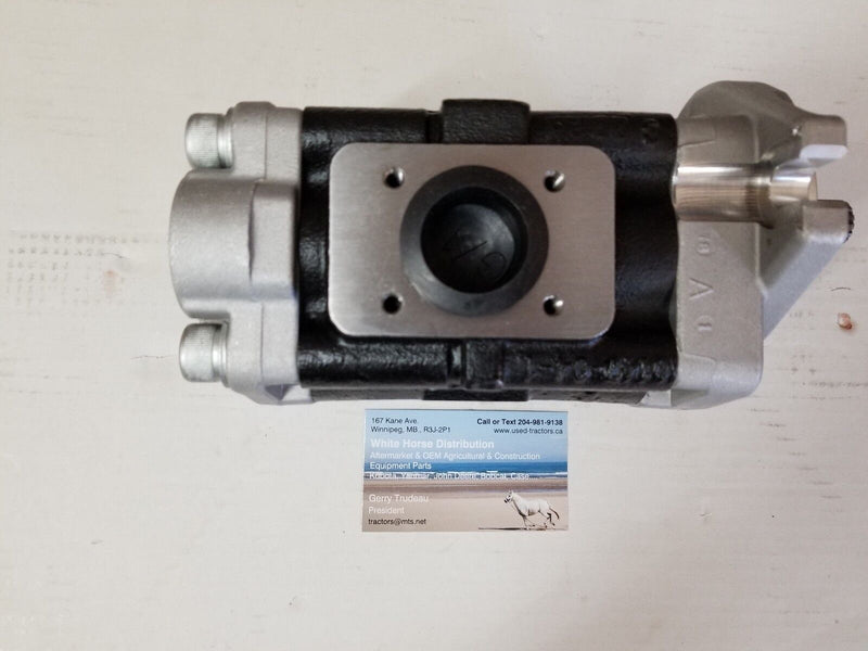 Load image into Gallery viewer, New Kubota  M8560, M9540 Hydraulic Pump 3C081-82203, 3C081-82200, 3C081-82202
